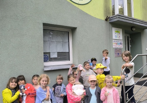 Ostatni dzień w przedszkolu- zdjęcie grupowe