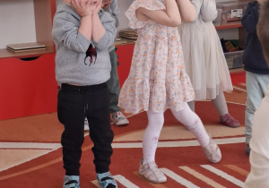 Dzieci na zajęciach Roar Dance